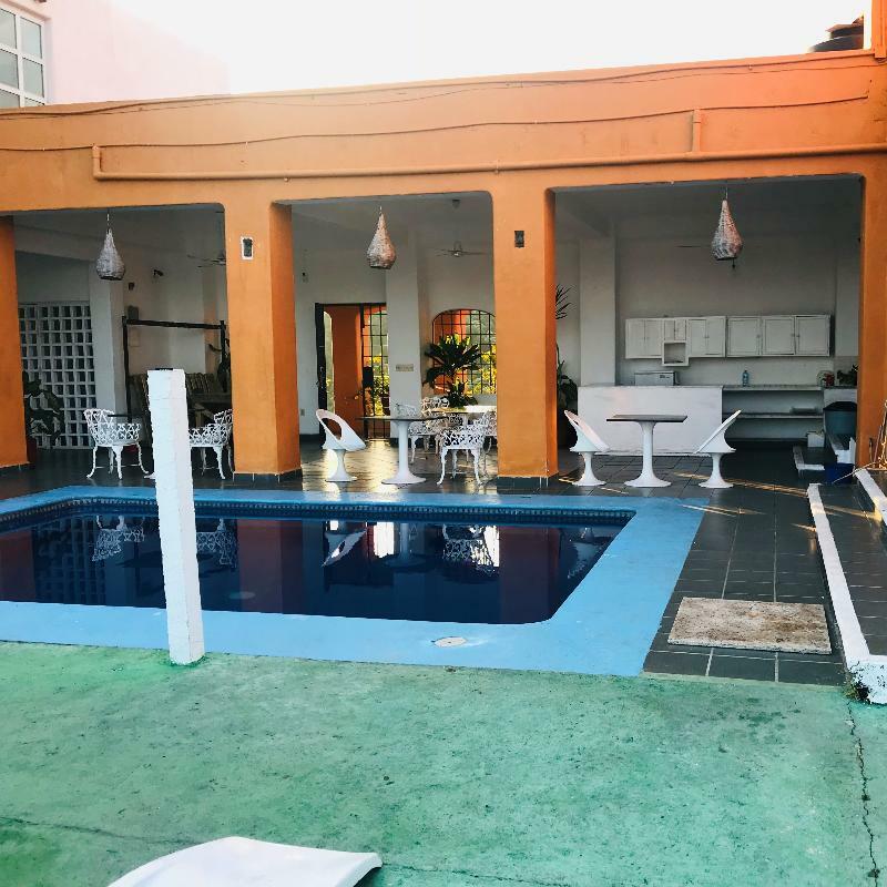 Casa Mexicana La Reyna مانزانيلو المظهر الخارجي الصورة
