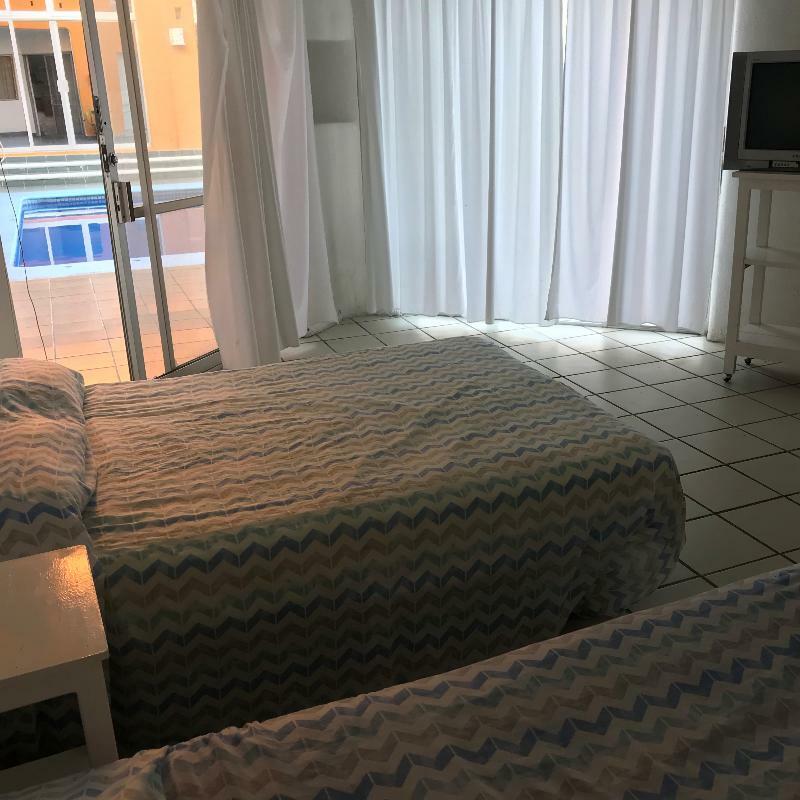 Casa Mexicana La Reyna مانزانيلو المظهر الخارجي الصورة